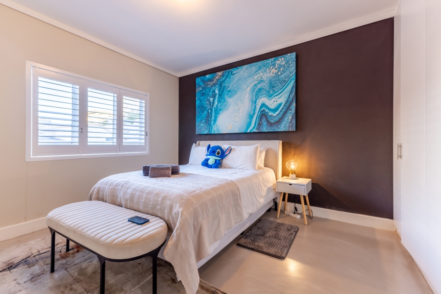 To Let 3 Bedroom Property for Rent in Sea Point Western Cape